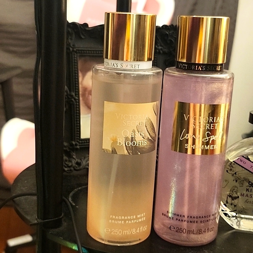 Victoria's Secret Oasis Bloom spray